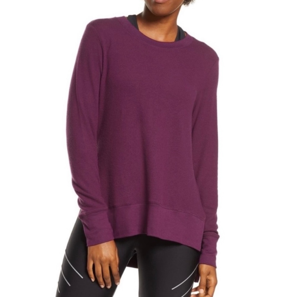 Alo Glimpse Pullover Sweatshirt in Purple